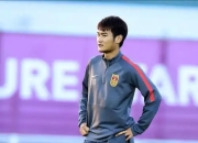 米兰体育官网-球员踢球技术纯熟，展现实力风采