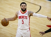 米兰体育下载-火箭再战公牛，角逐胜者