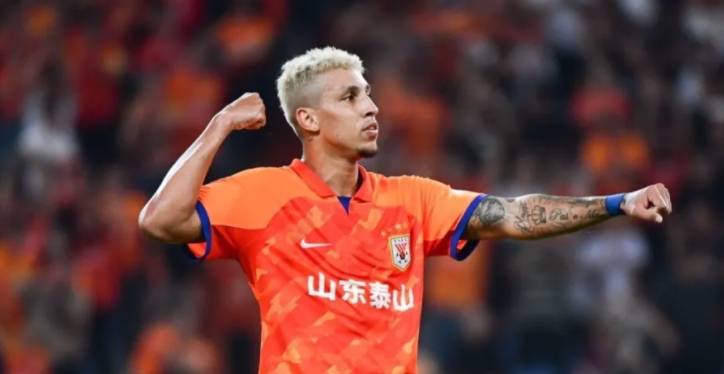 鲁能踢出防反漂亮球，斩获关键进球的简单介绍