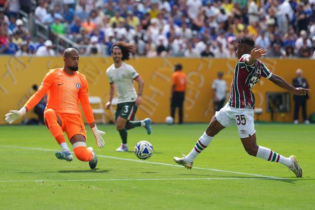 切尔西锐不可挡，足球决赛再进一步