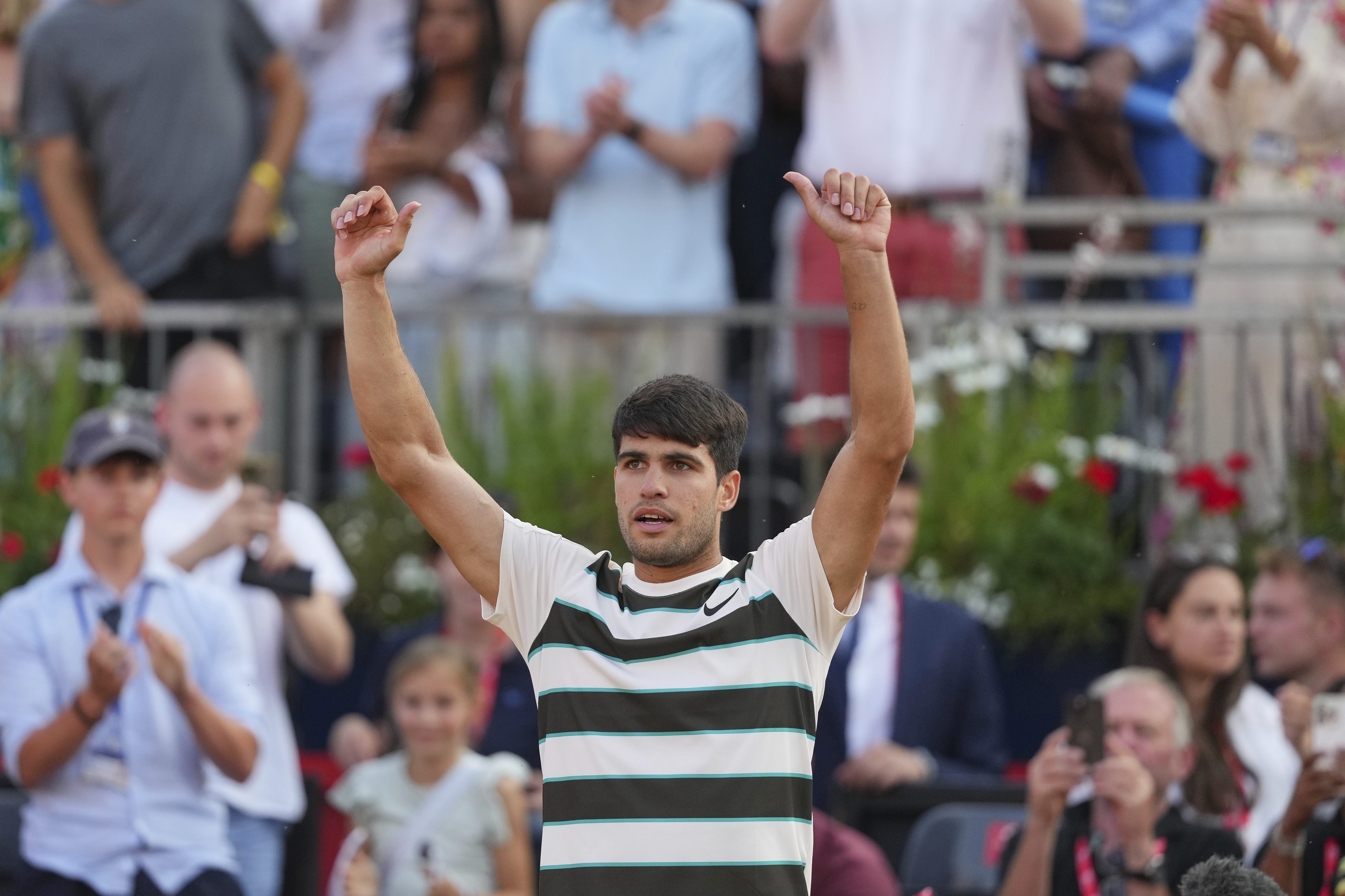 英国网球队逆转欧洲网球队,阿尔卡拉斯统治全场 英国网球队逆转欧洲网球队,阿尔卡拉斯统治全场