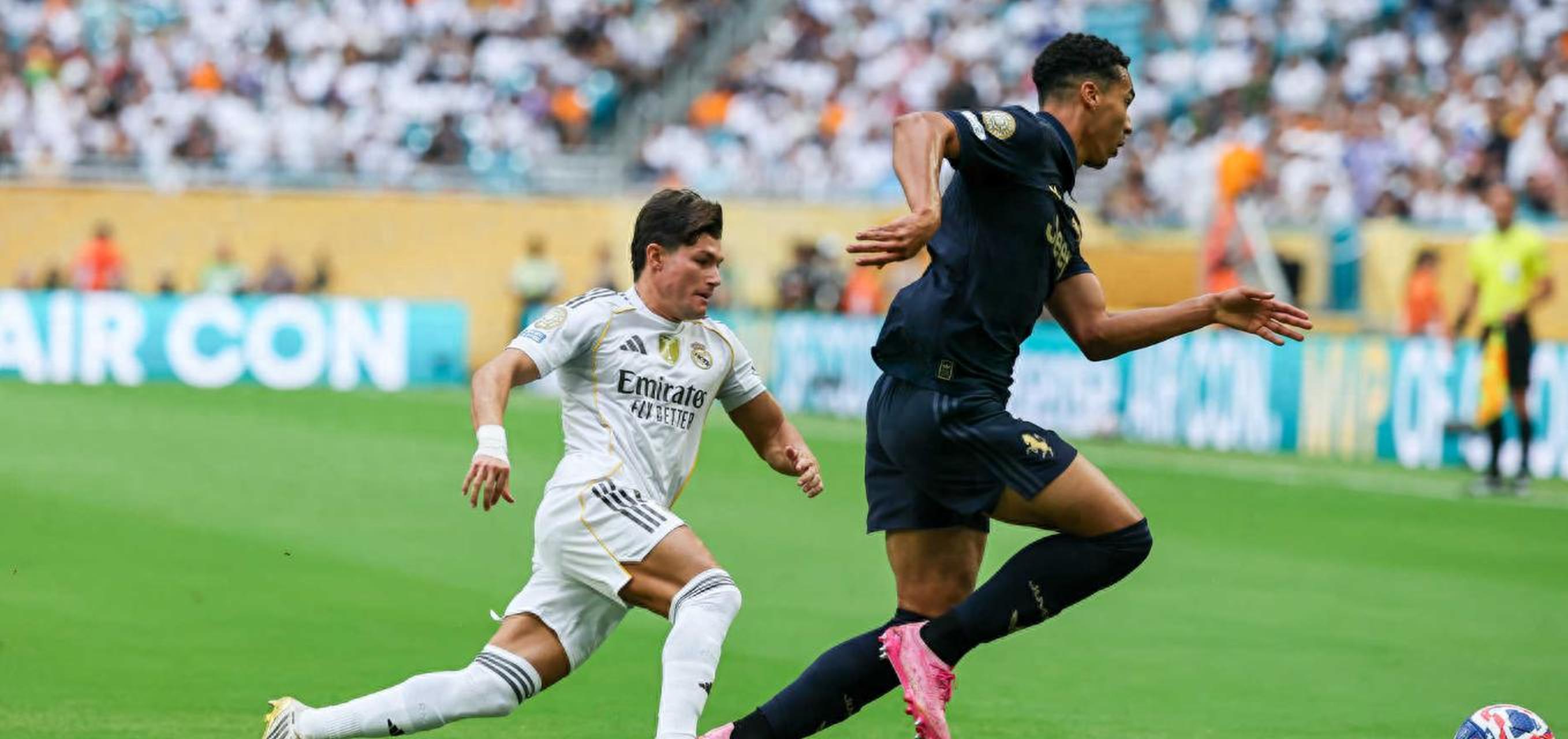 尤文图斯主场胜利晋级下一轮