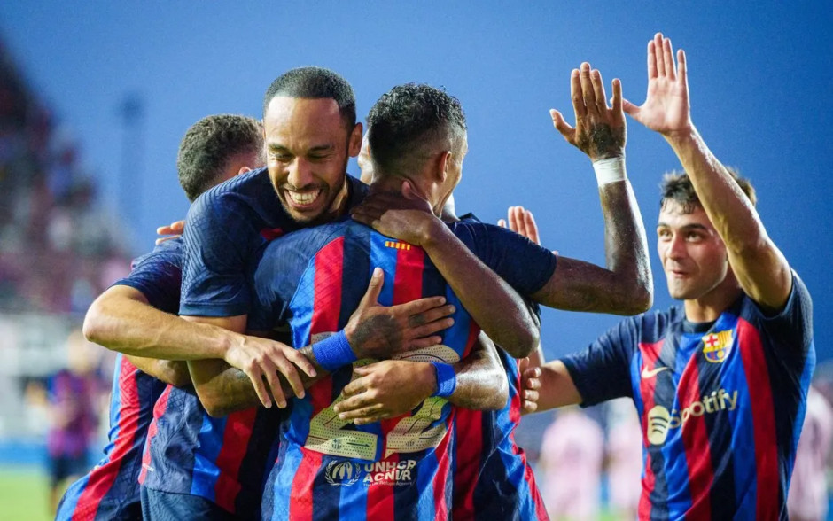 巴塞罗那备战全力对战，雄心勃勃