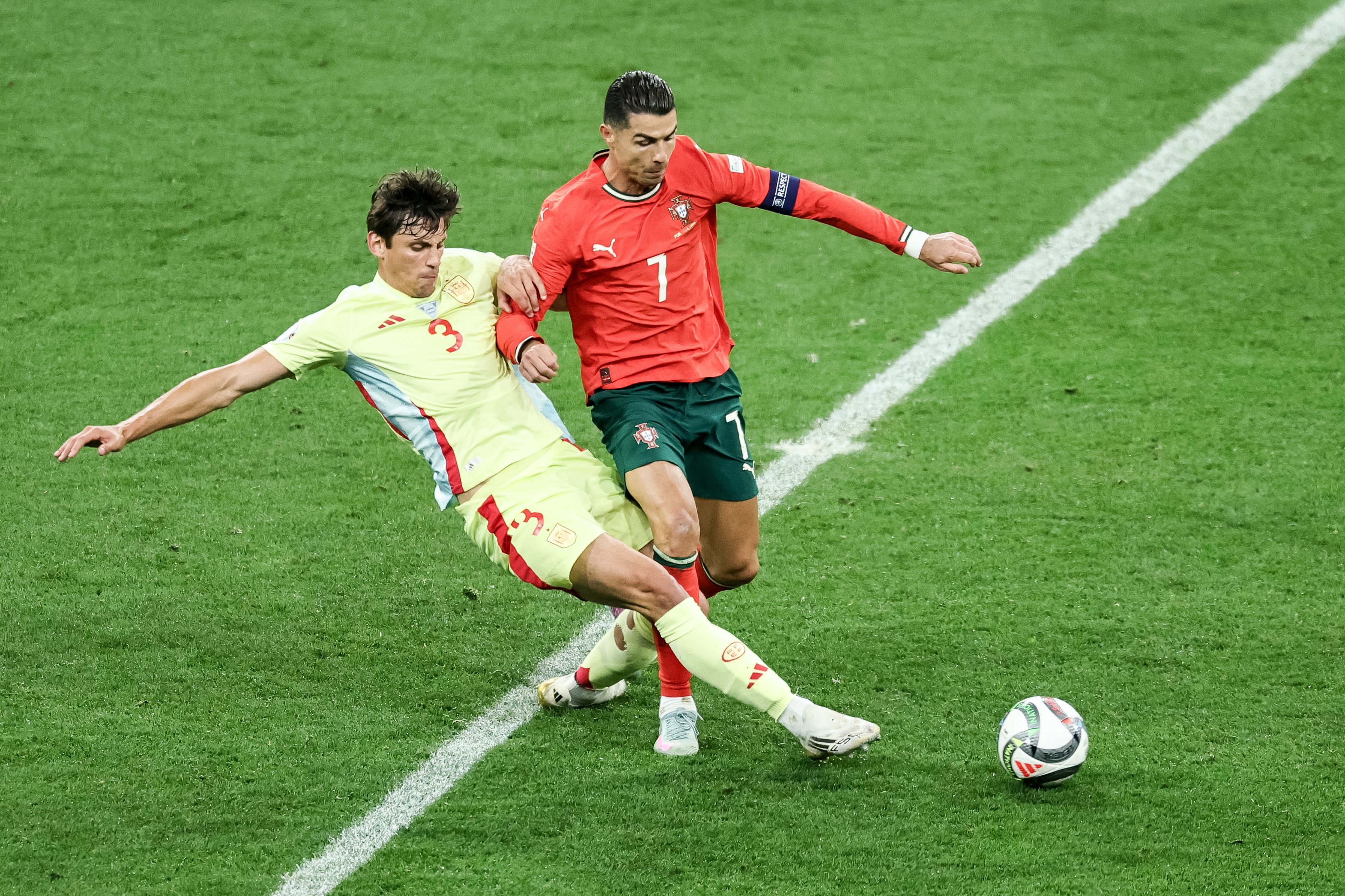 葡萄牙国家队在客场-战胜卢森堡