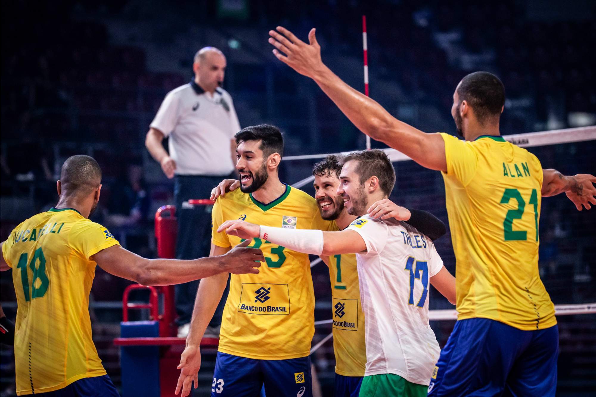 伊朗擒敌果岑，塞尔维亚实力有所提升