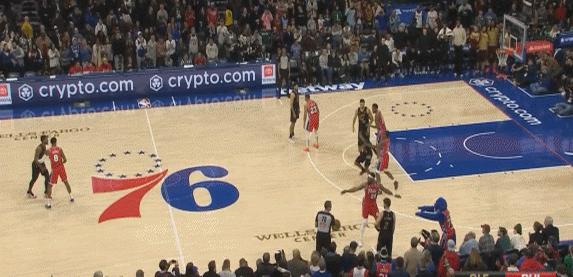 骑士新秀砍下生涯新高，带队取胜