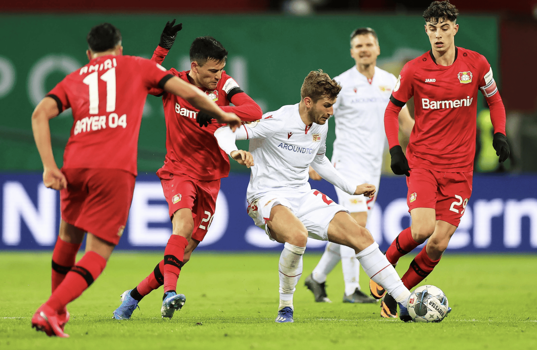 奥格斯堡客场大胜！携走宝贵德甲三分！