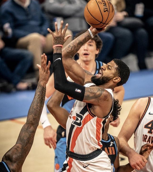 快船擒下活塞,哈雷尔威廉姆斯合砍30+得分 快船擒下活塞,哈雷尔威廉姆斯合砍30+得分