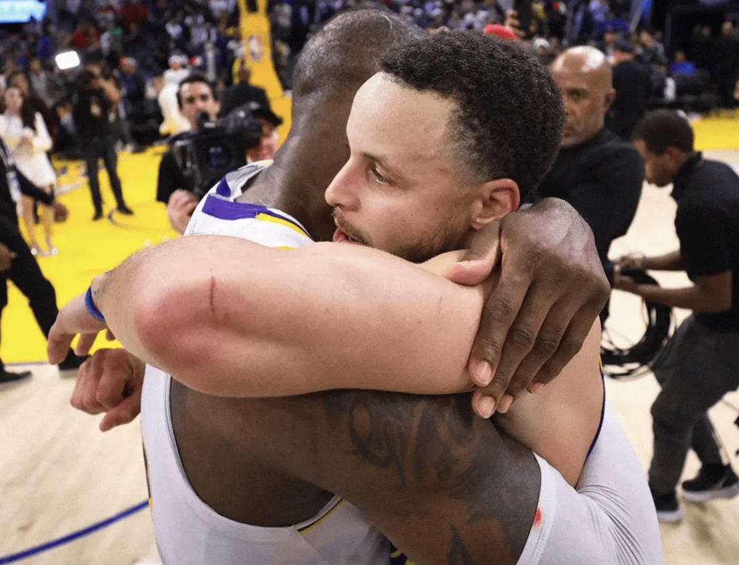 NBA两支豪门交手，湖人险胜勇士的简单介绍