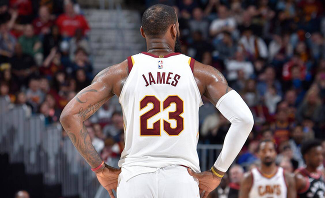 开拓者客场战胜太阳，继续高歌猛进