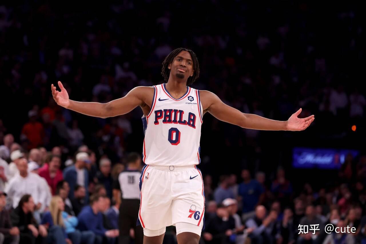 雄鹿主场大胜凯尔特人，实现反超