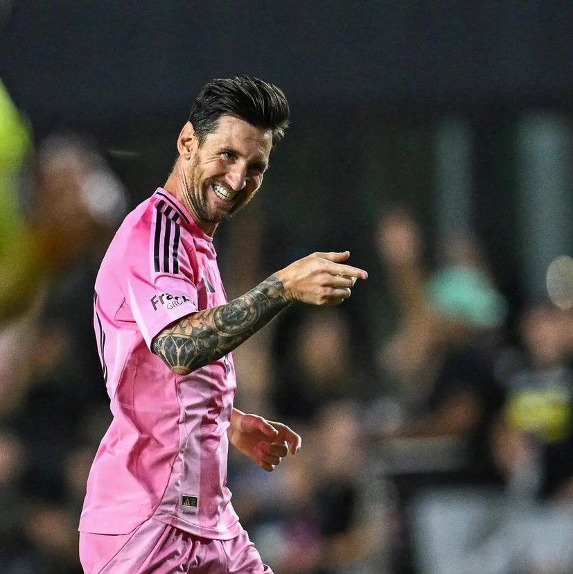 梅西憾失点球，巴黎主场逆转拜仁