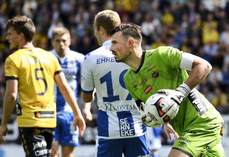 里昂客场击败对手,重返前四 里昂客场击败对手,重返前四