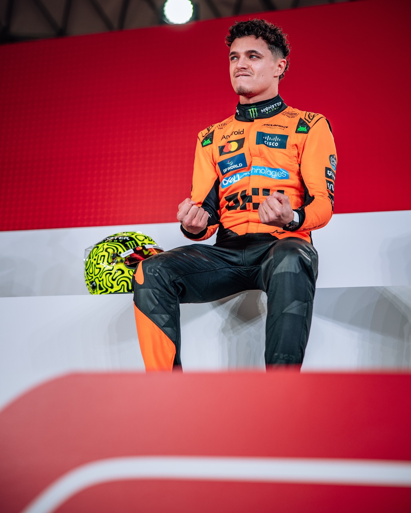 包含哈斯车队力克威廉姆斯,汉密尔顿扛起全队的词条 包含哈斯车队力克威廉姆斯,汉密尔顿扛起全队的词条